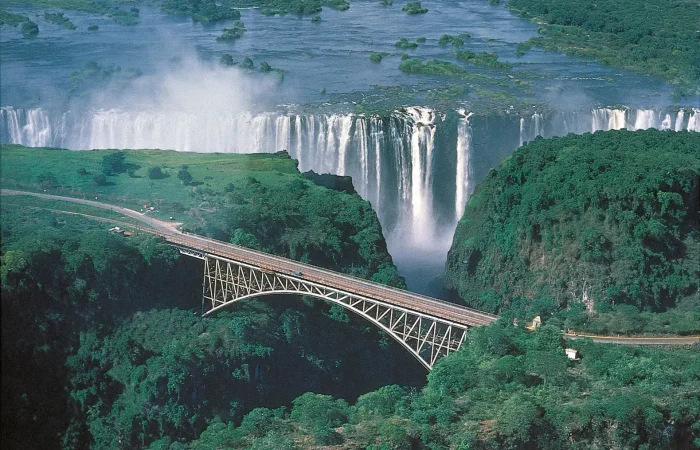 4 Days 3 Nights Victoria Falls Tour Package (Zimbabwe)
