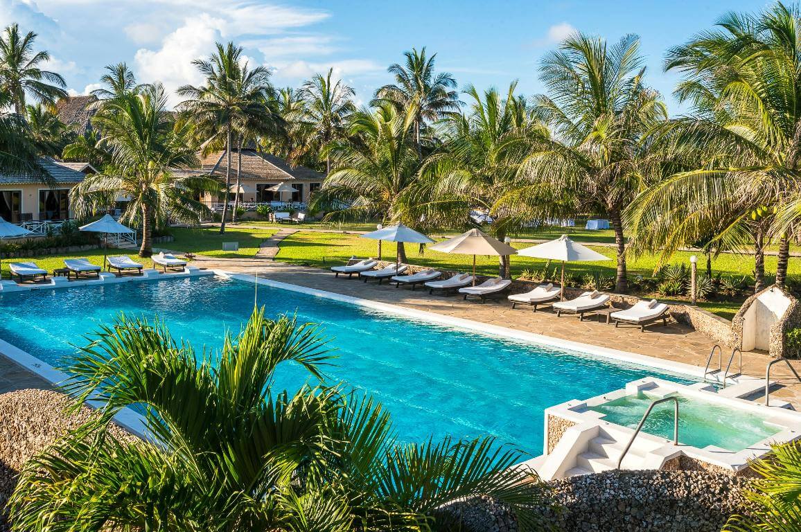 Ocean beach malindi