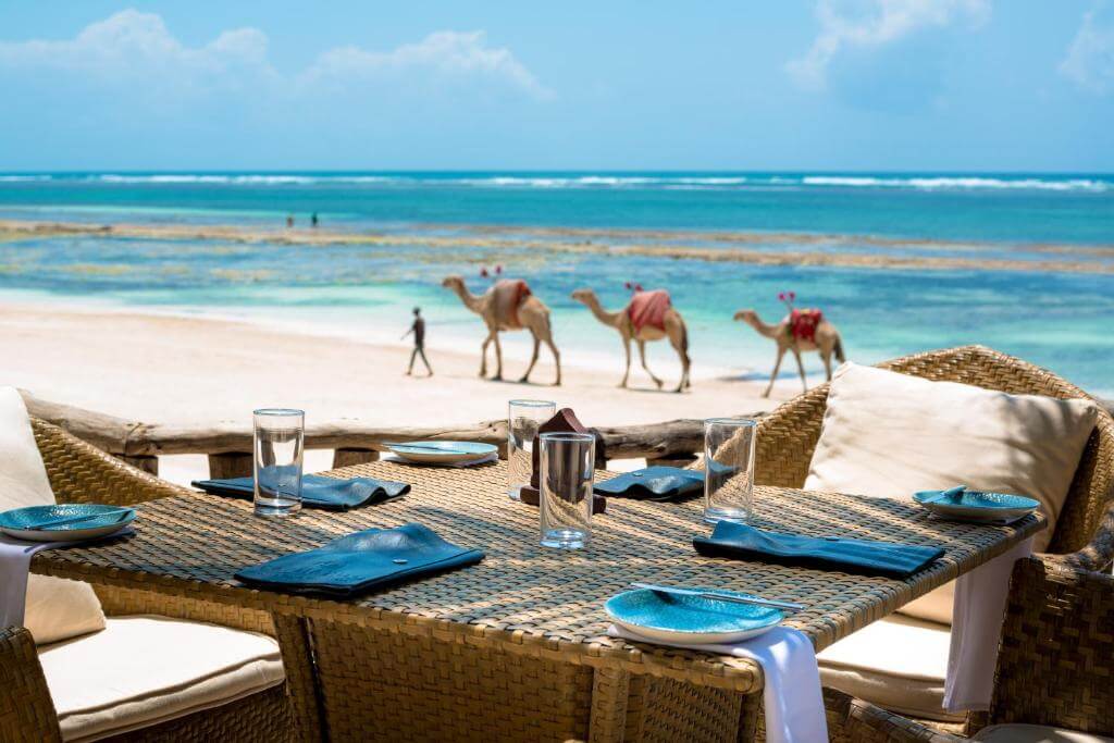 camel-riding-in-diani